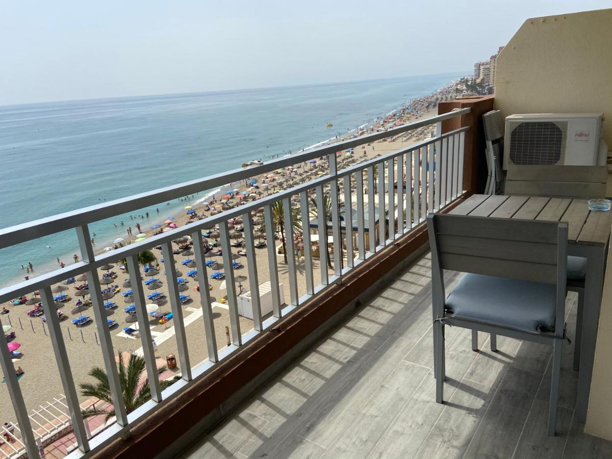 Mediterranean Suite First Line Beach Costa Del Sol Фуeнхирола Екстериор снимка